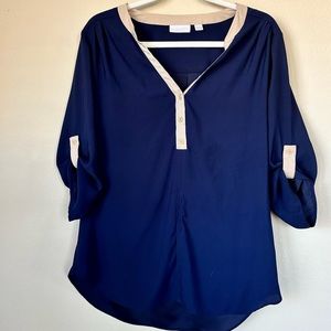 Size Small Navy & Champagne New York & Co Blouse.